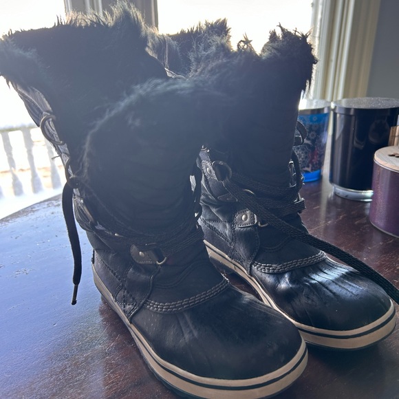 Sorel Joan of Arc boots, size 3 US. - Picture 3 of 6